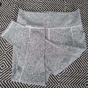 Athleta Salutation Stash Pocket II Textured 7/8 Tight Legging Leopard Size XL